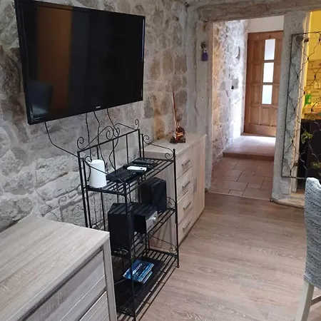 Stara Kuca Makarská