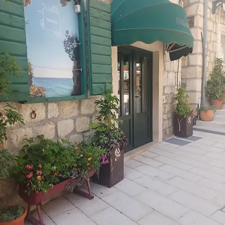 Stara Kuca Apartamento Makarska
