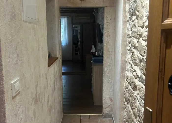 Daire Stara Kuca Makarska